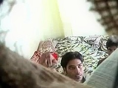 immature Indian lovers fuck caught by friends