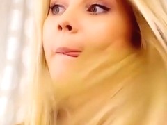 sensualsarrah non-professional record on 07/14/15 23:32 from chaturbate