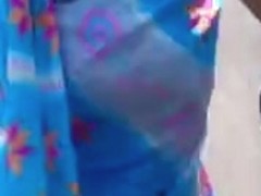 Indian Aunty Ass in Saree