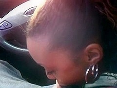 Car blowjob from ebony GF
