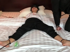 Chinese tickling Xiaoqing