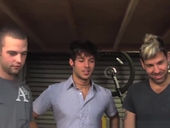 A Hot 6 Loads to His Face