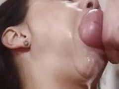 Sexy Blowjob And Really Amazing Deepthroat