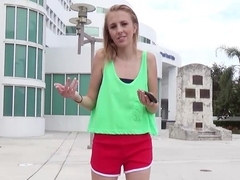 Cute blonde chick Jenna Marie getting some backseat boning