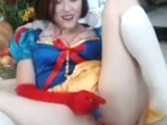 snow white cosplay